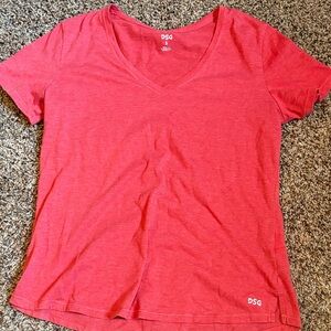 DSG Women's Short Sleeve Red Tee